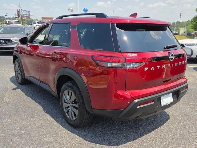 2025 Nissan Pathfinder SV FWD