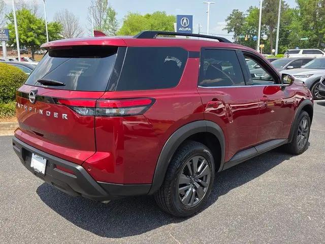 2025 Nissan Pathfinder SV FWD