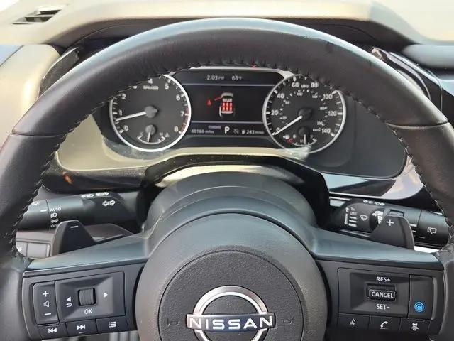 2025 Nissan Pathfinder SV FWD