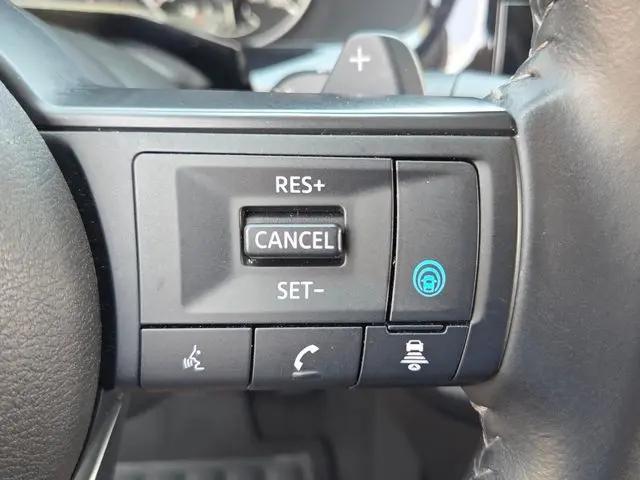 2025 Nissan Pathfinder SV FWD