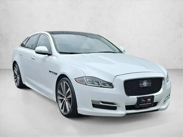 2019 Jaguar XJ R-Sport