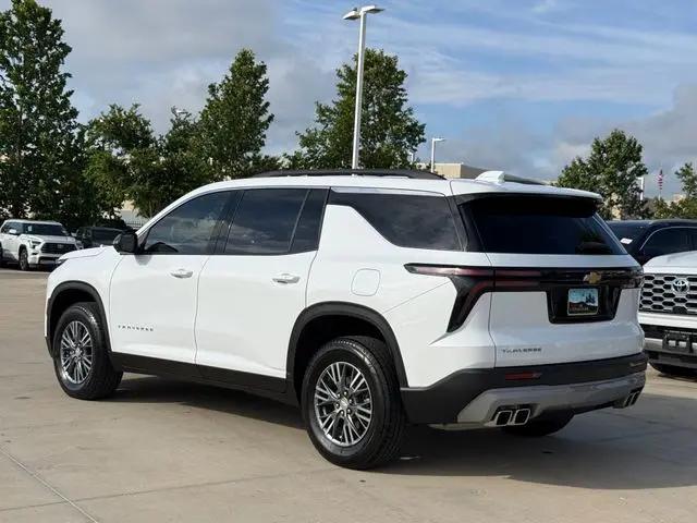2025 Chevrolet Traverse FWD LT