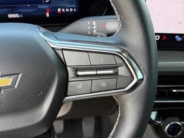 2025 Chevrolet Traverse FWD LT