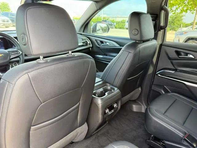 2025 Chevrolet Traverse FWD LT