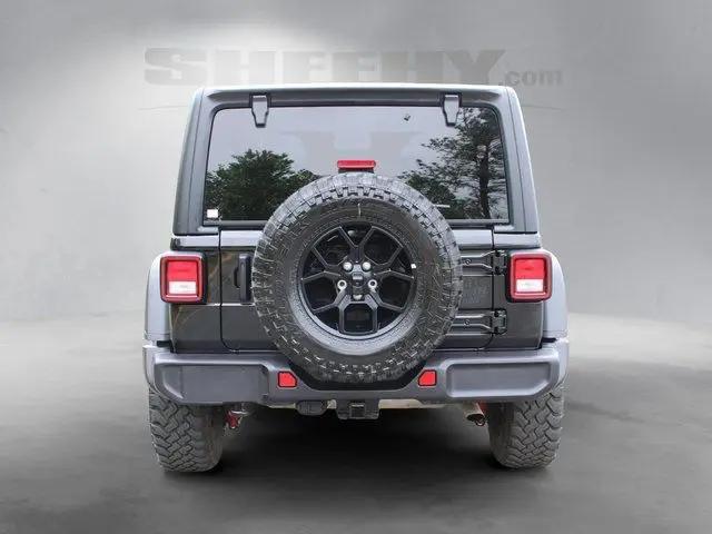 2025 Jeep Wrangler 4-Door Willys 4x4