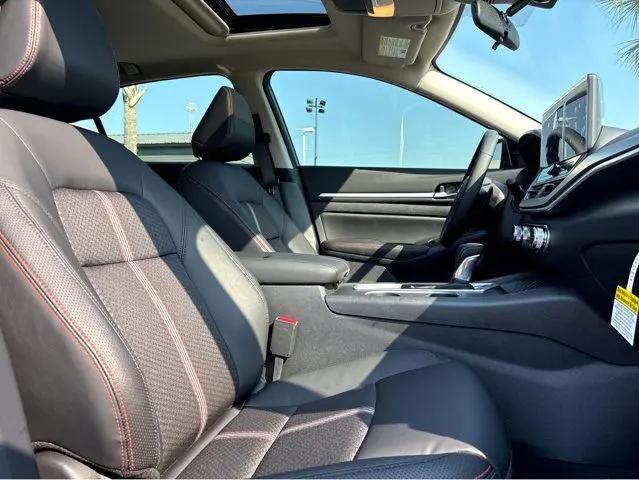 2026 Nissan Altima SR FWD