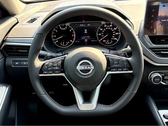 2026 Nissan Altima SR FWD