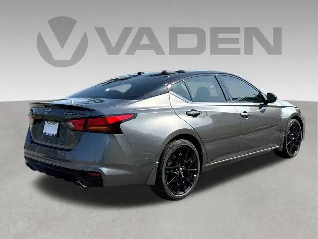 2026 Nissan Altima SR FWD