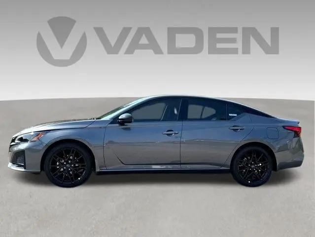 2026 Nissan Altima SR FWD