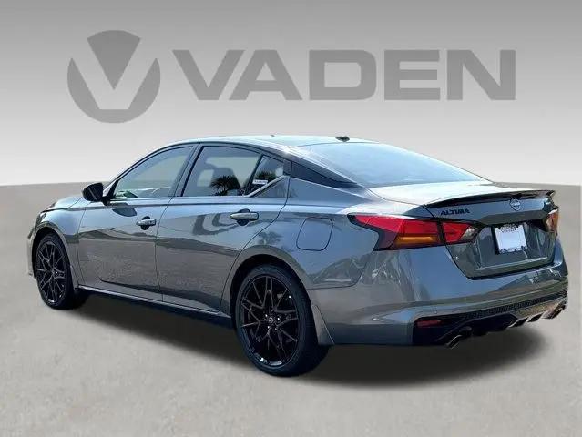 2026 Nissan Altima SR FWD
