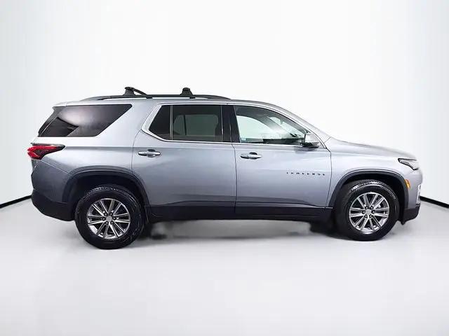 2023 Chevrolet Traverse AWD LT Cloth