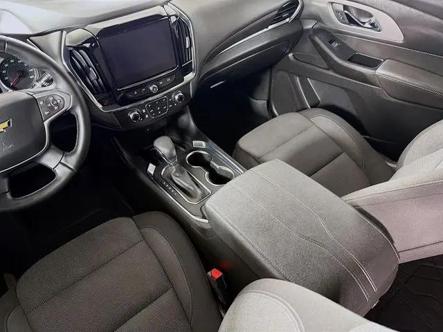 2023 Chevrolet Traverse AWD LT Cloth