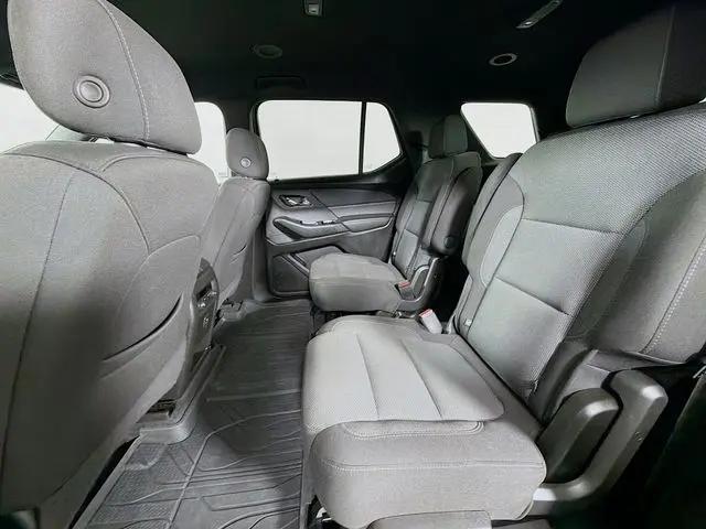 2023 Chevrolet Traverse AWD LT Cloth
