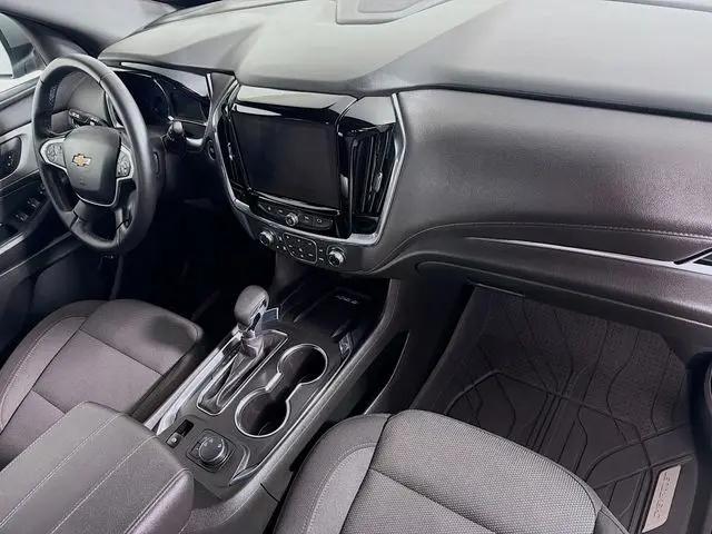 2023 Chevrolet Traverse AWD LT Cloth