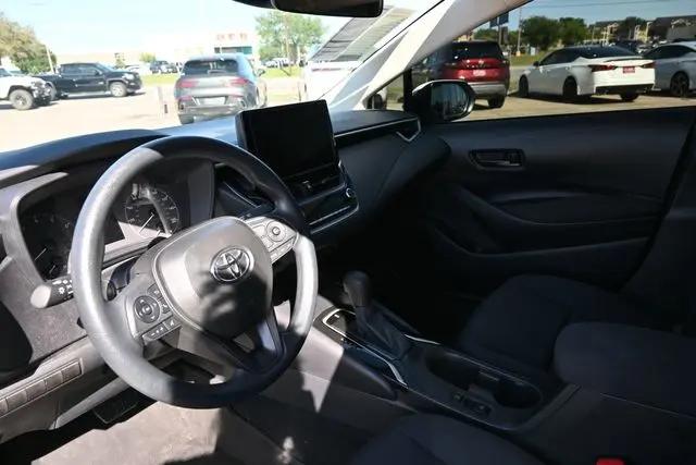 2025 Toyota Corolla LE