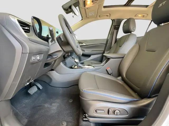 2026 Buick Encore GX Sport Touring FWD