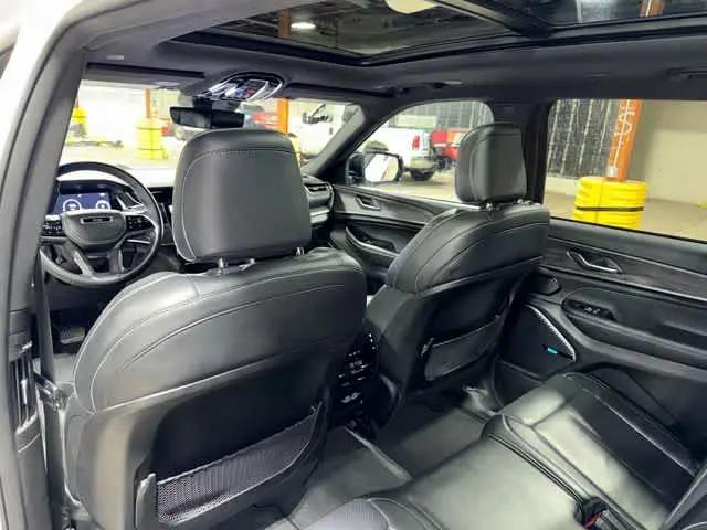 2021 Jeep Grand Cherokee Overland 4x4