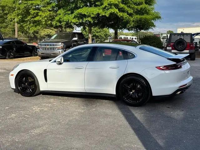 2018 Porsche Panamera Panamera