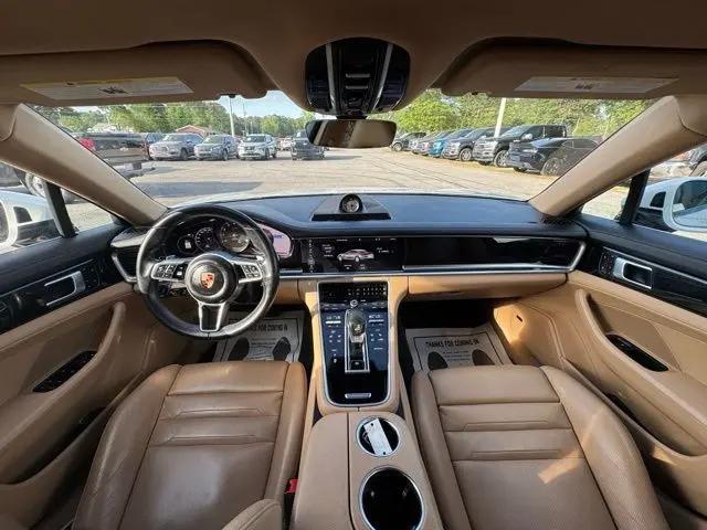 2018 Porsche Panamera Panamera