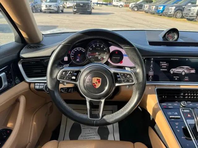 2018 Porsche Panamera Panamera