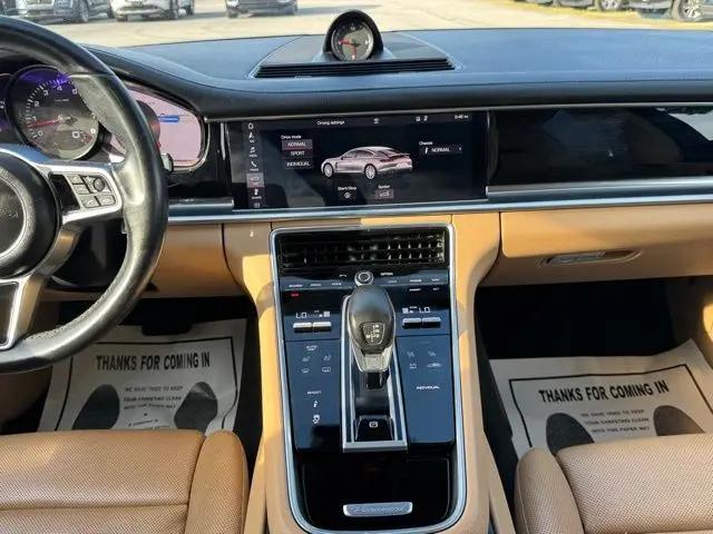 2018 Porsche Panamera Panamera