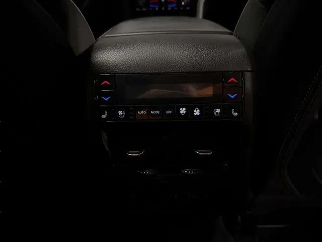 2022 Jeep Grand Cherokee L Summit Reserve 4x4