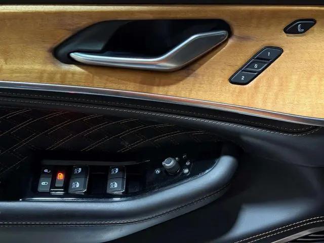 2022 Jeep Grand Cherokee L Summit Reserve 4x4