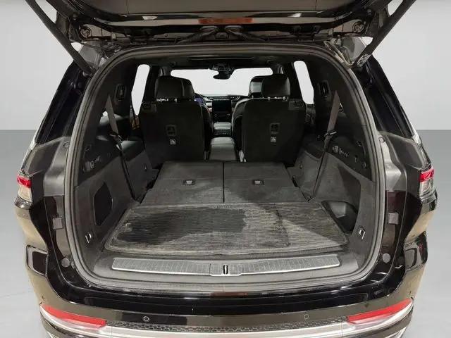 2022 Jeep Grand Cherokee L Summit Reserve 4x4