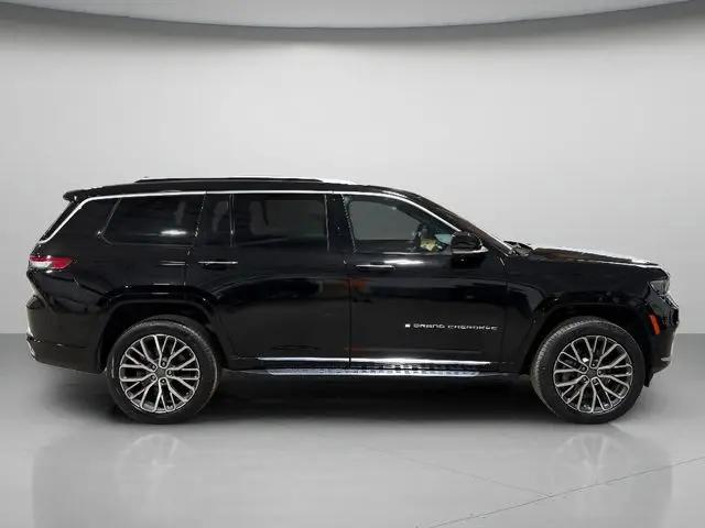 2022 Jeep Grand Cherokee L Summit Reserve 4x4