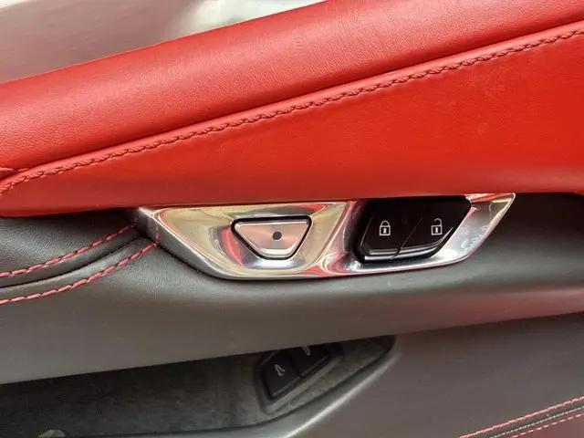 2022 Chevrolet Corvette Stingray RWD Convertible 3LT