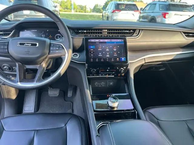 2023 Jeep Grand Cherokee Limited 4x2