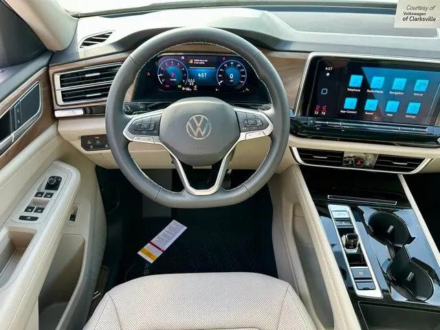2026 Volkswagen Atlas SE with Technology