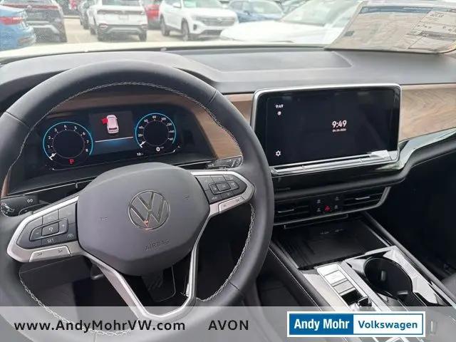 2026 Volkswagen Atlas SE with Technology
