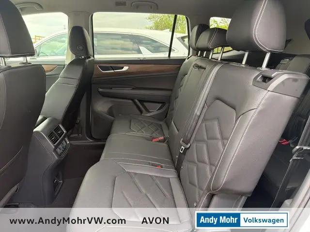 2026 Volkswagen Atlas SE with Technology