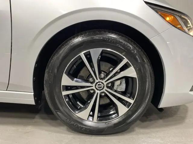 2023 Nissan Sentra SV Xtronic CVT
