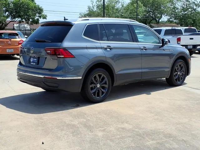 2024 Volkswagen Tiguan 2.0T SE
