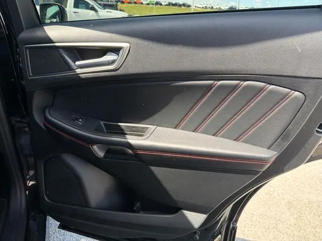 2024 Ford Edge ST-Line