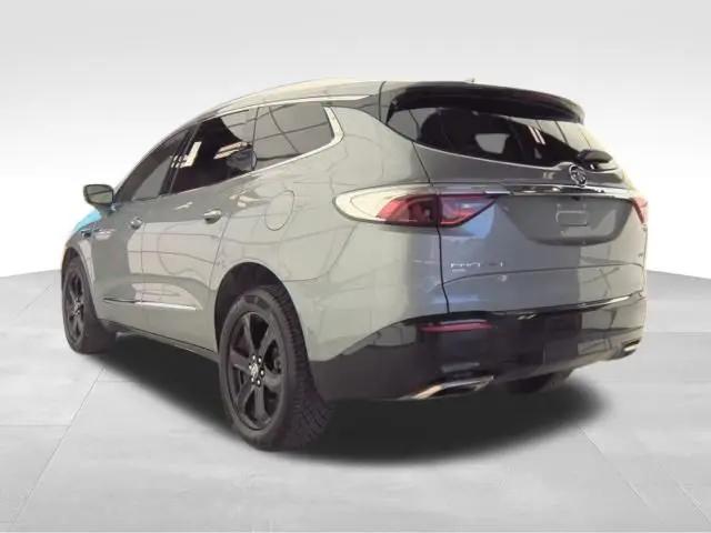 2023 Buick Enclave Essence AWD