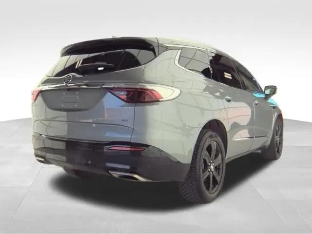 2023 Buick Enclave Essence AWD