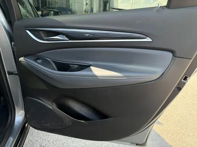 2023 Buick Enclave Essence AWD