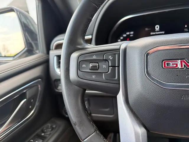 2023 GMC Yukon SLE