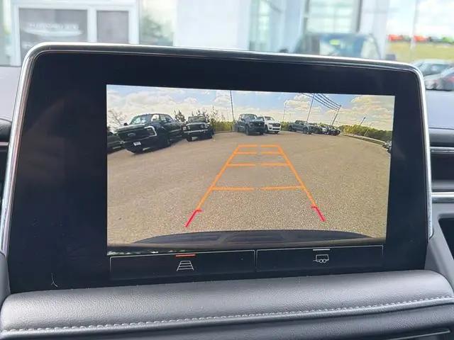 2023 GMC Yukon SLE