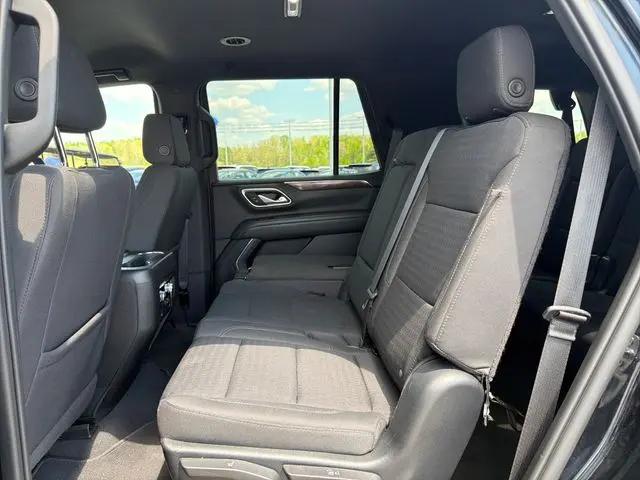 2023 GMC Yukon SLE