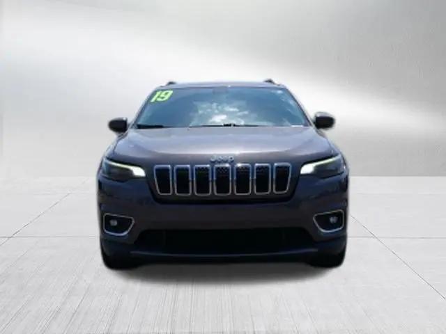 2019 Jeep Cherokee Limited FWD