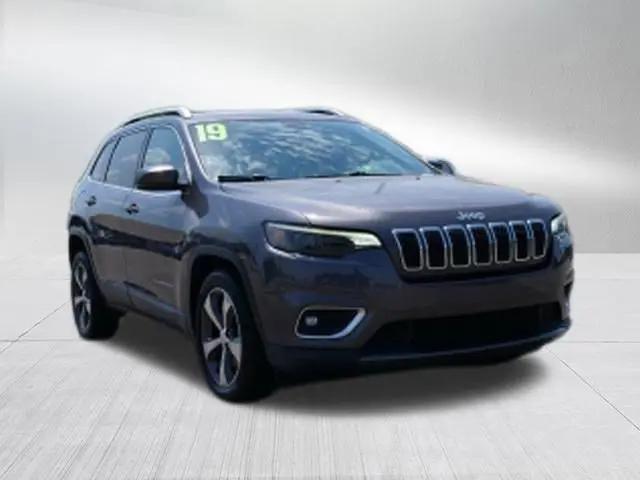 2019 Jeep Cherokee Limited FWD