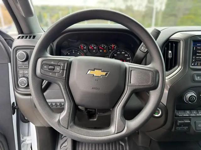 2025 Chevrolet Silverado 2500HD 4WD Double Cab Long Bed Work Truck