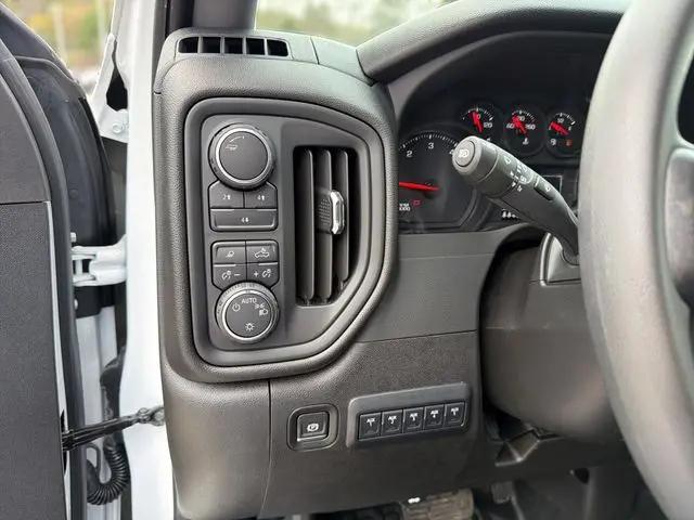 2025 Chevrolet Silverado 2500HD 4WD Double Cab Long Bed Work Truck