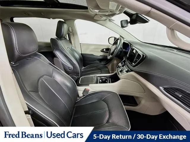 2023 Chrysler Pacifica Hybrid Limited