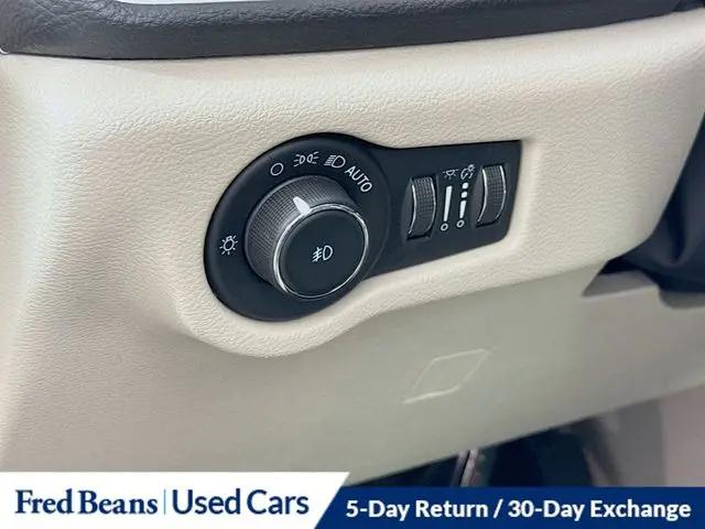 2023 Chrysler Pacifica Hybrid Limited