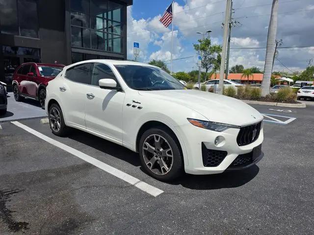 2023 Maserati Levante Modena
